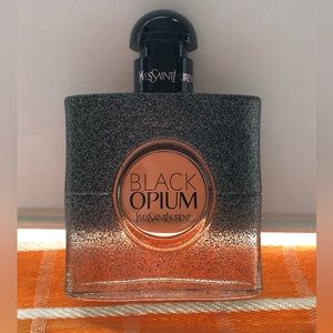 Black Opium Floral Shock edp by Yves Saint Laurent